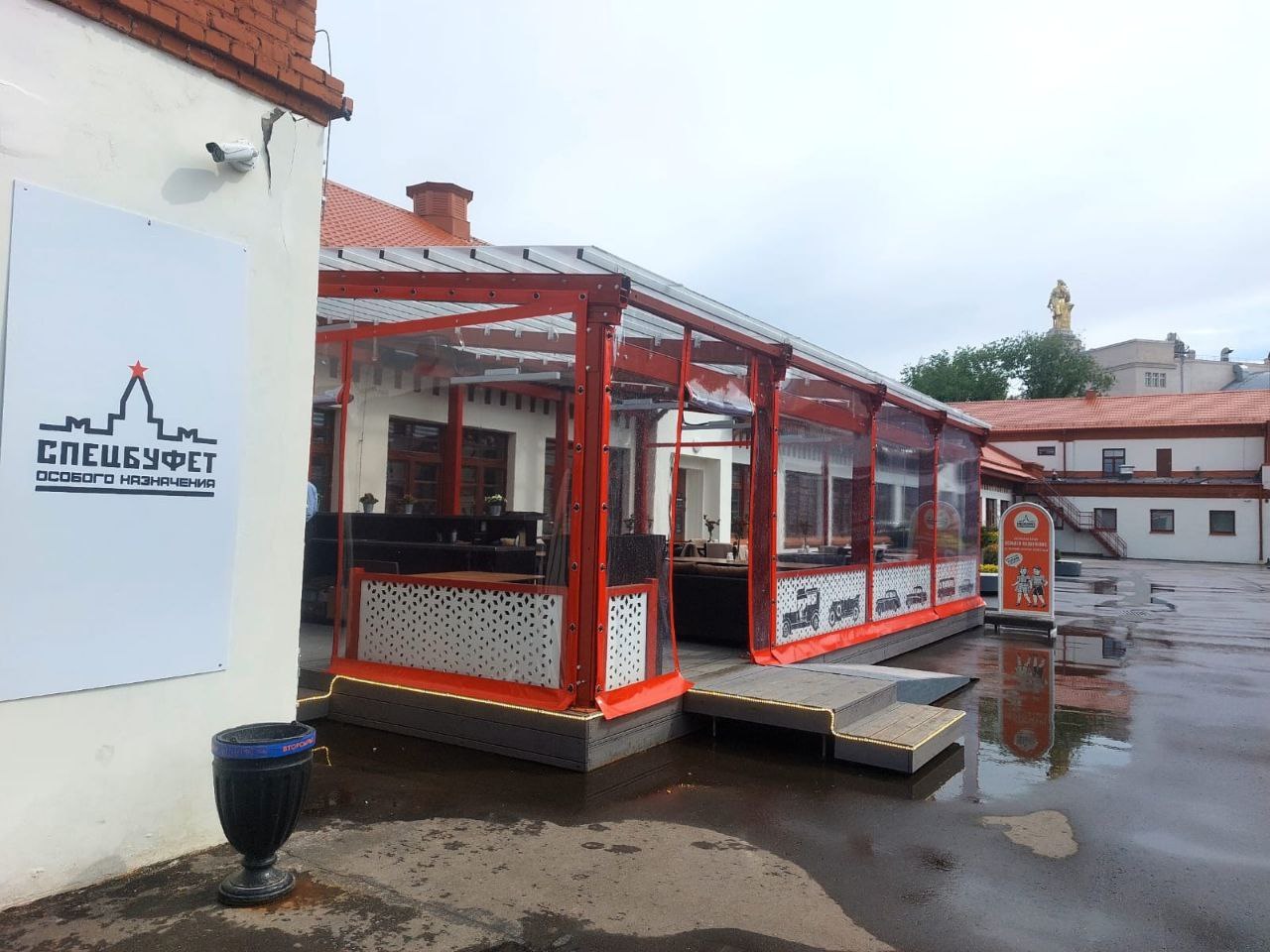 ПВХ шторы для летней террасы кафе в Краснозаводске